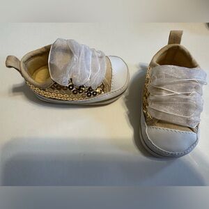 GOLD SEQUIN DRESSY SHEER LACE UP 3-6 MOS SNEAKER CRIB SHOES